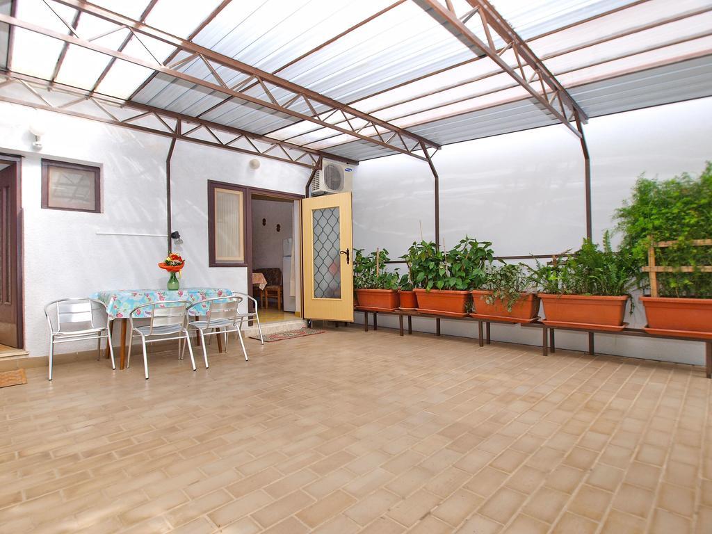 Apartments Branko 1348 Pula Extérieur photo